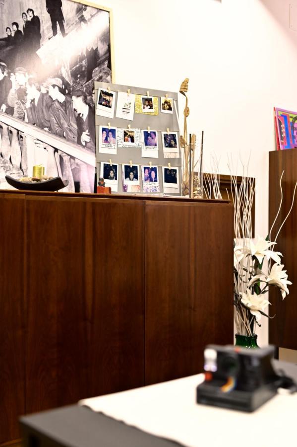 Tetide Home Palermo Esterno foto